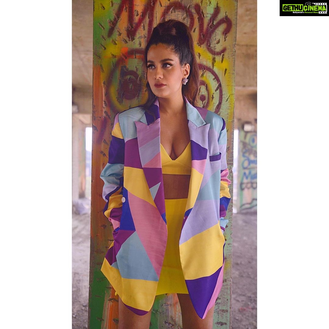 Shreya Dhanwanthary Instagram - Rubaab out NOW! @kaambhaari . @ladyatplay_tarsha @shrutiimhatre @rahaaurrahega