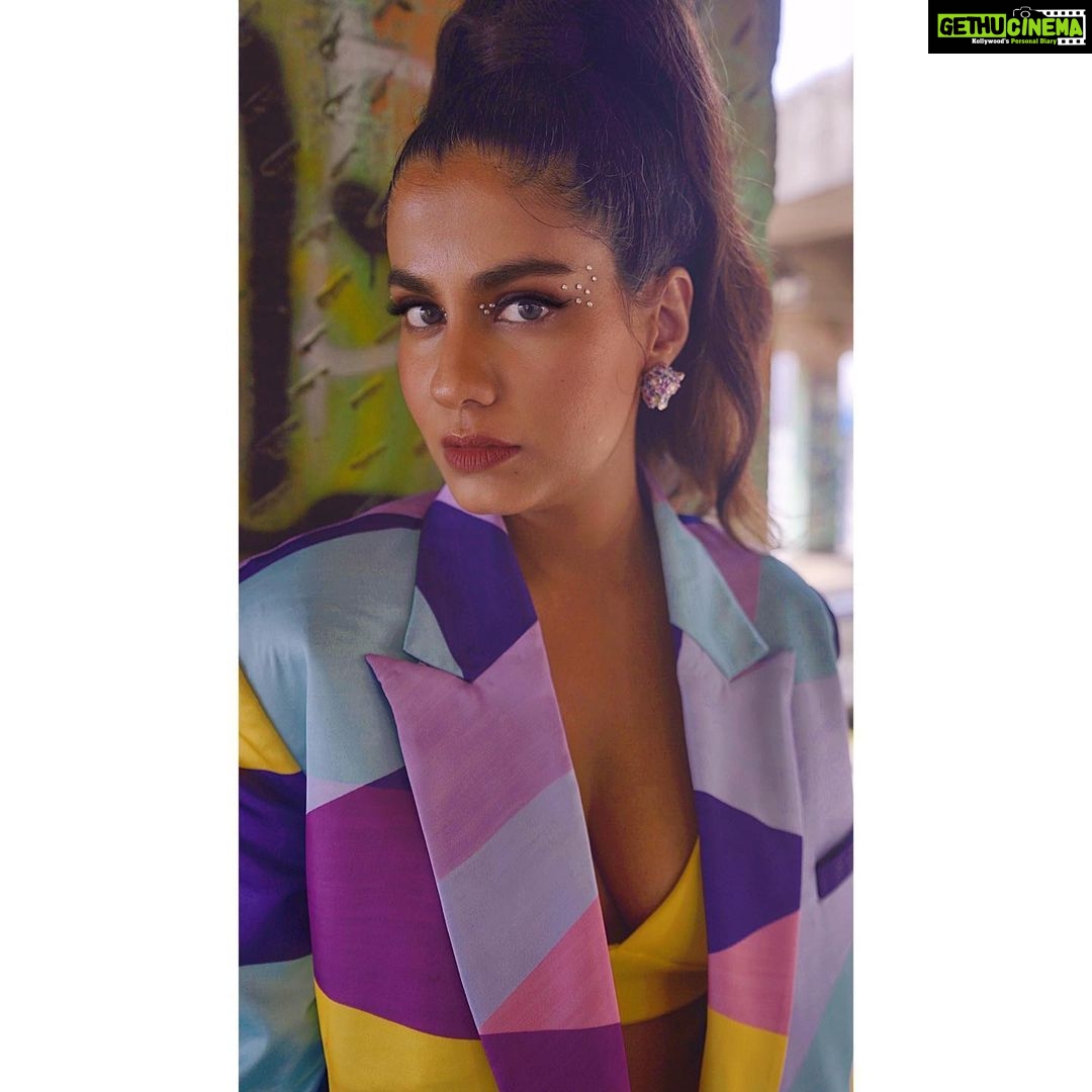Shreya Dhanwanthary Instagram - Rubaab out NOW! @kaambhaari . @ladyatplay_tarsha @shrutiimhatre @rahaaurrahega