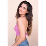 Shreya Dhanwanthary Instagram – Popsicle Diaries 🍭

By @abhitakesphotos & @ankitamanwanimakeupandhair