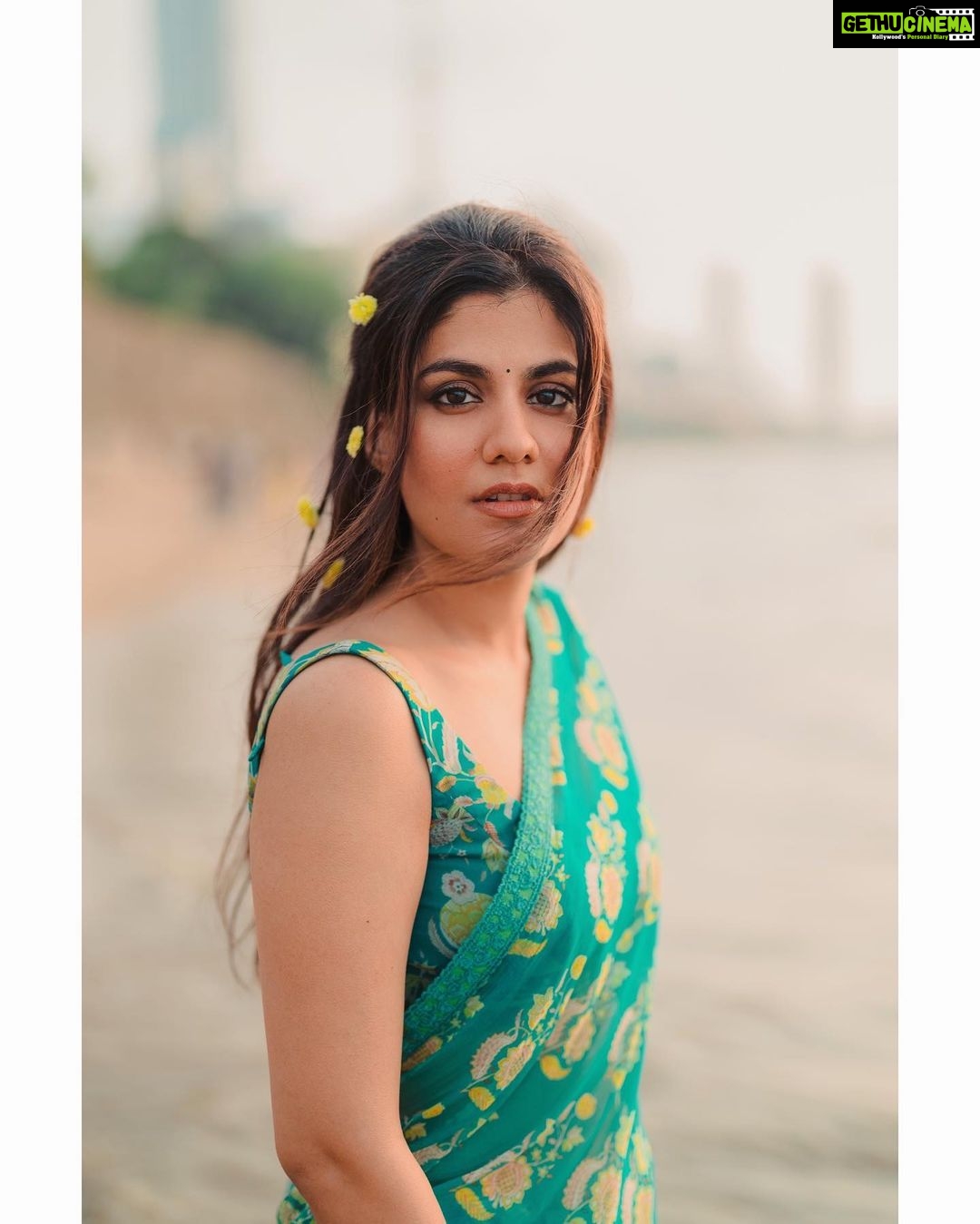 Shreya Dhanwanthary - 65.6K Likes - Most Liked Instagram Photos
