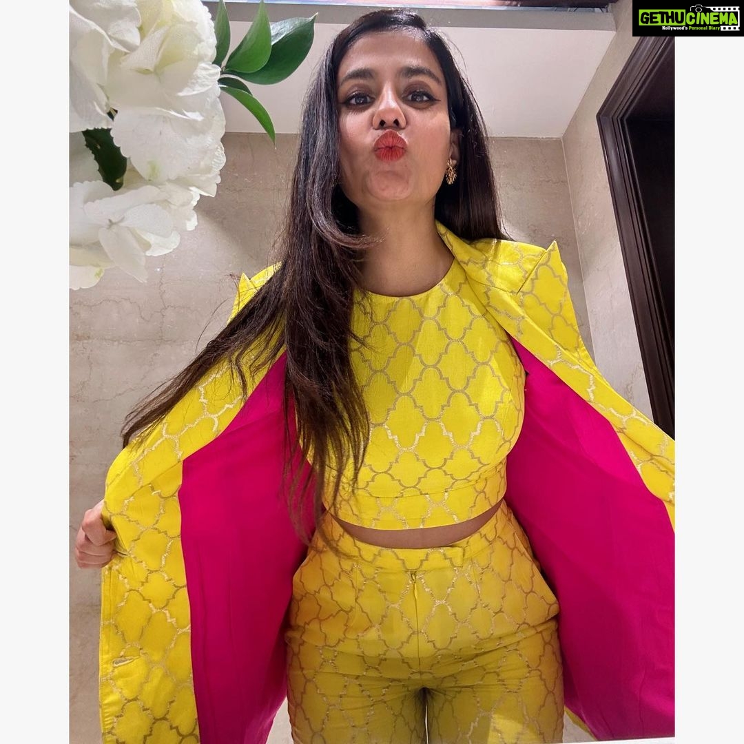 Shreya Dhanwanthary - 73.1K Likes - Most Liked Instagram Photos