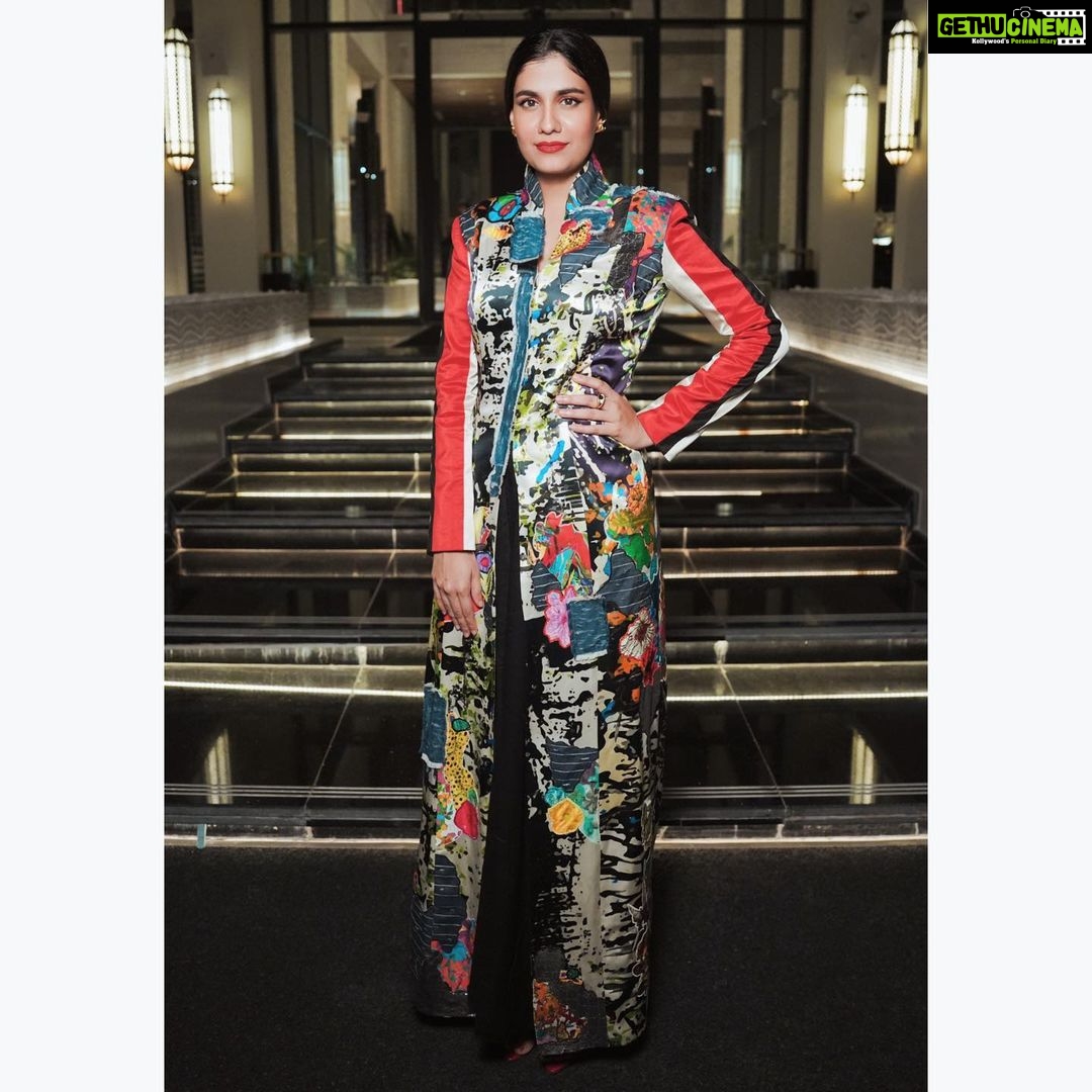 Shreya Dhanwanthary Instagram - HUBLOT x FIFA . Photographed by @vegatron3 Styled by @utkarshamishra_ Jacket: @akok.in Pants: @turnblackofficial Jewellery: @romanarsinghaniofficial Footwear: @monrowshoes