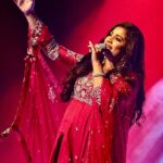 Shreya Ghoshal Instagram - Season’s greetings you all♥️🌺♥️ Outfit: @surbhivshah Jewellery: @azotiique Stylist: @stylebysaachivj Asst.: @styledbynikinagda @nehha_o