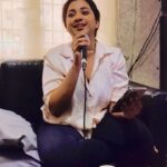 Shreya Ghoshal Instagram - #Elangathuveesuthe The vibe of an Ilaiyaraaja Sir song is something else no♥️♥️ Just felt like posting this from the rehearsals for our chennai concert on 18th Dec♥️ pardon the mistakes.🙏🏻