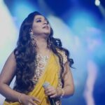 Shreya Ghoshal Instagram - Happy Sunday! ☀️ Outfit: @shivaliahmedabad Jewellery: @azotiique Stylist: @stylebysaachivj Asst.: @styledbynikinagda @nehha_o