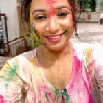 Shreya Ghoshal Instagram - Holi haiiiiii🤣♥️