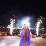 Shreya Ghoshal Instagram - Music binds us together in such beautiful ways. #JajpurMahotsav was a memorable one for us all. A grand stage and an ocean of music lovers ♥️ Humbled 🙏🏻 #Odisha ♥️ @visitjajpur