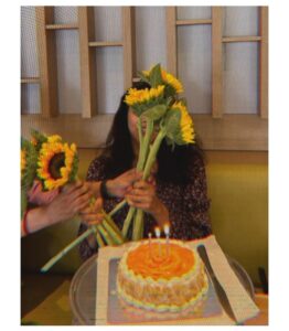 Shriya Pilgaonkar Instagram - 25.04 🎂x🎬x🎈x💜x😎x🥂x🌻 x 7