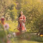 Shriya Pilgaonkar Instagram – Indian Actor & youth icon Ms.Shriya Pilgonkar | @shriya.pilgaonkar in our Gulabi Saroj kurta in makhmal paired with a neelam chintz shalwar. 

The garment is embellished in fine doria embroidery with gota and hand sown sequins.
It comes in layers with a tullé dupatta in the chintz print and lehariya gota and kiran on the dupatta.

The garment is an extension of our range ~ ‘chandni Raatien’ to be discovered on our website www.torani.in & our flagship store at Khan Market, Delhi.

Wearing @toraniofficial
Styled by @karantorani @asmipradeep
Photo & film courtesy @joeydoesntshootauto
Hair @ranthlei_maria @bkcad
Make up @chinir_just_chinir
Jewelry @sheetalzaveribyvithaldas 

#ToraniIndia #ShriyaPilgaonkar #toranitribe