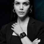 Shriya Pilgaonkar Instagram – Before the world starts trusting you and what you are capable of, you need to do it yourself too. Don’t let them decide what you deserve. When you have clarity and a vision larger than life, you know you are on the right track to #MakeItUltra.

Featuring 1.96” AMOLED Always On Display, Advanced Bluetooth calling powered by Tru SyncTM, functional crown and stylish straps, the all-new #ColorFitUltra3 by @go_noise smartwatch is made for the ones who are ultra within.

Get your ColorFit Ultra 3 today using my code “SHRIYA”
and get a 10% discount.

#Noise #ListenToTheNoiseWithin #paidpartnership