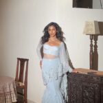 Shriya Pilgaonkar Instagram – Tonight for the Critics’ Choice Awards 2023 🦋 

Best Actor Nomination for ‘The Broken News ‘ 🥂

•My fab glam squad ⭐️
Glam @makeupandhairbyshruti
Hair @darshana.mule 
Styling @shreejarajgopal 
Style assistant @dhwanii.jain
Photographer @tejasnerurkarr

Wearing @shlokakhialaniofficial 
Necklace @goldsmiths_jewellery 
Ring @jet_gems

.
.
.

#shriyapilgaonkar #stylefile #sareeglam #pastelblue #Raw