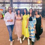 Shriya Pilgaonkar Instagram - Thank you for getting us together 🥂 @homegrownin @homegrownstreet @vpatra In conversation with these incredibly talented women at #HGstreet. - Wearing @bodicebodice Styled by @urvashishah99 Photographer @dieppj Hair @darshana.mule Richardson & Cruddas