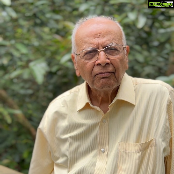 Shriya Pilgaonkar Instagram - It was my Ajoba’s childhood dream to see the world . This year at the age of 84, he completed 100 countries . Aai & I surprised him by turning up in the middle of a rainforest to join his century celebration 😊 He has been an inspiration not just to me , but to so many of those who have had the pleasure of being in his company and have heard his stories . Somebody who seeks to live life to the fullest and finds joy in everyday conversation , nature , art , music . Cheers to my favourite travel buddy & the best storyteller 💚🍻Your adventures have only just begun..🧿♥️🙏🏼👏🏼 तुम जियो हज़ारों साल ये मेरी है आरज़ू…