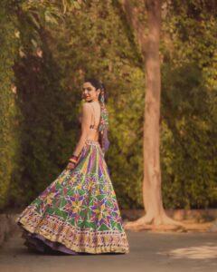 Shriya Pilgaonkar Instagram - 🍭🚲 #ShriyaXTorani Wearing @toraniofficial Hair : @ranthlei_maria @bkccad Makeup : @chinir_just_chinir jewels : @shriparamanijewels Photography @joeydoesntshootauto #Torani #Indian #Lehenga #ootd #Summer #Colour #love #ShriyaPilgaonkar #Stylefile