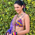 Shriya Pilgaonkar Instagram - The Holi Palette 😉 Happy Holi 💛💜💙💖 Wearing @toraniofficial Hair : @renthlei_maria Makeup : @chinir_just_chinir jewels : @shriparamanijewels #RangPanchami