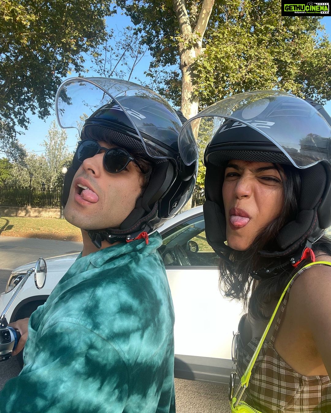 Shriya Pilgaonkar Instagram - Bestie birthday boi 💙