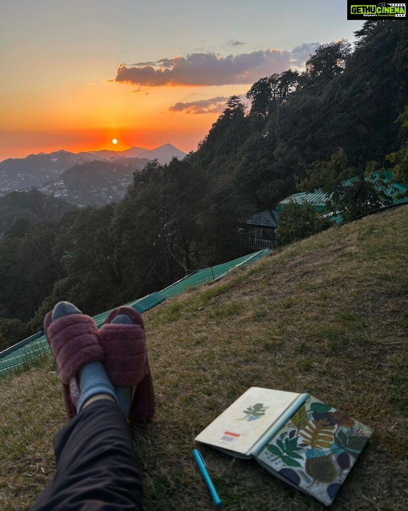 Shriya Pilgaonkar Instagram - My happy place ⛰️ Every now and then I need to run away to the mountains… #Landour #VillaBethany #Happiestinthemountains #Mountaingirl