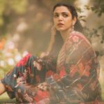 Shriya Pilgaonkar Instagram – Indian Actor & youth icon Ms.Shriya Pilgonkar | @shriya.pilgaonkar in our Gulabi Saroj kurta in makhmal paired with a neelam chintz shalwar. 

The garment is embellished in fine doria embroidery with gota and hand sown sequins.
It comes in layers with a tullé dupatta in the chintz print and lehariya gota and kiran on the dupatta.

The garment is an extension of our range ~ ‘chandni Raatien’ to be discovered on our website www.torani.in & our flagship store at Khan Market, Delhi.

Wearing @toraniofficial
Styled by @karantorani @asmipradeep
Photo & film courtesy @joeydoesntshootauto
Hair @ranthlei_maria @bkcad
Make up @chinir_just_chinir
Jewelry @sheetalzaveribyvithaldas 

#ToraniIndia #ShriyaPilgaonkar #toranitribe