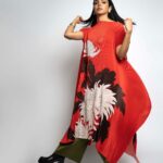 Shriya Pilgaonkar Instagram – My kinda sexy 🍷 
(Those boots are everything )

Team
Styling: @yuktisodha
Photographer: @palashsverma 
Make up: @makeupandhairbyshruti 
Hair @darshana.mule 
Wearing: @payalkhandwala 
Jewellery: @minerali_store
Boots: @londonrag_in

#ootd #KBC #PayalKhandwala #Stylefile #boots #Easy #redandblack