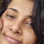 Shruthi Raj Instagram - ☺️Cute☺️ #SunTV #Thalattu @iamsruthiraj