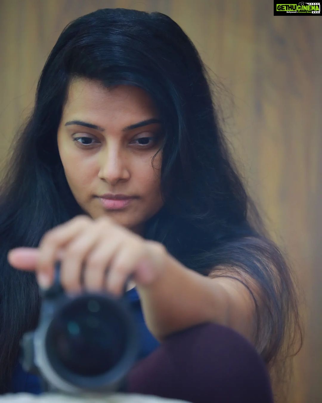 Shruthi Raj Instagram - ππ΄π»π΅ πΏπΎππππ°πΈππ π₯°π₯°π₯°