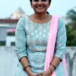 Shruthi Raj Instagram - இசைக்கு என்னலாம் புடிக்கும்? இந்த Video பார்த்து தெரிஞ்சுக்கோங்க! தாலாட்டு |திங்கள் - சனி| 11.30 AM #SunTV #Thalattu #ThalattuOnSunTV #500EpisodesOfThalattu #SunDigital @iamsruthiraj