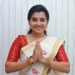 Shruthi Raj Instagram - 𝐇𝐀𝐏𝐏𝐘 𝐎𝐍𝐀𝐌 𝐓𝐎 𝐀𝐋𝐋🧡🧡🧡 #onam #onam2022 #festivalseason #kerala #celebration #onamvibes