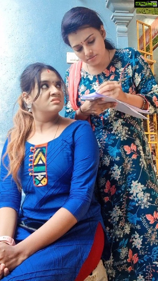 Shruthi Raj Instagram - REELS TIME WITH @actresssahanaa 🥰🥰🥰