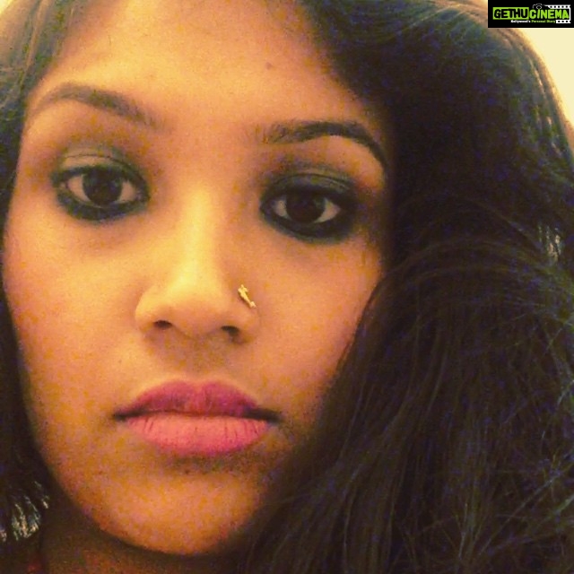 Shruti Bapna Instagram - Kyunki I have many faces 😛