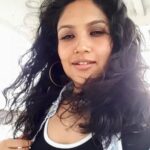 Shruti Bapna Instagram - Hello hair and there🙋🏻‍♀️ happy festivities 🌸🙏 . . . . . #goodhairday #wildride #wind #messyhair #free #shrutibapna In The Ocean