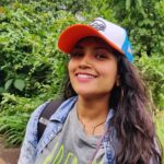 Shruti Bapna Instagram - Put on your fun cap and have a great week😉✌🐛🦋☘ . . . . . #naturephotography #naturelover #truckercap #maharashtratravel #shrutibapna #shrutibapnaofficial