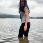 Shruti Bapna Instagram - 🕺 . . . . . #travelindia #weekendfun #nature #naturephotography #shrutibapna #shrutibapnaofficial Somewhere Between the Clouds of Happiness 'N' Fun