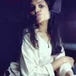 Shruti Bapna Instagram - ✌🎙🎧☺ #voicing #audiobooks #storytel #voiceartist #shrutibapna
