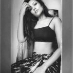 Shruti Bapna Instagram - Have a colorful March✌🙂 . . . . . #blackandwhite #photography