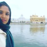 Shruti Bapna Instagram - Happy Baisakhi everyone 💕 let's hope and pray that peace and prosperity reaches every home and even more to our farmers who we are indebted to always and can never thank them enough for their efforts. Warmest wishes to all. Can't ever forget how i felt on that beautiful day when I was here. #soakedinpeace #inexplicable #baisakhi #amritsar #goldentemple #bliss #takemeback #shrutibapna Harmandir Sahib