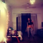 Shruti Bapna Instagram - "Work"ing at home🕺Quarantine times can sometimes get depressing especially if you live alone. I am quite a loner but sometimes it's challenging to be just with yourself all the time! And dancing away relieves me like nothing else...so move that body shake that booty! #workworkwork #rihanna #drake #workrihanna #quarantine #bailando #movement #shrutibapna
