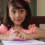 Shruti Bapna Instagram - Reviewing children's books! So adorable this little angel is 😍😍😍😍😍😍😍😚😚😚😚😚 Amazing job @rubybapna 🙌🙌🙌Follow @books_and_all_things_nice for more such reviews by this little cutie! #childrensbooks #ira #bookreviews #kidsbooks