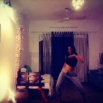 Shruti Bapna Instagram - "Work"ing at home🕺Quarantine times can sometimes get depressing especially if you live alone. I am quite a loner but sometimes it's challenging to be just with yourself all the time! And dancing away relieves me like nothing else...so move that body shake that booty! #workworkwork #rihanna #drake #workrihanna #quarantine #bailando #movement #shrutibapna