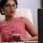 Shruti Bapna Instagram - Don't blame the boss...the boss is always right 😎😈 you don wanna mess with DIANaaaaa #mtvgirlsontop #throwbackthursday #favorita #chic #bossbabe #glasses #gossip #creativejournalism #shrutibapna