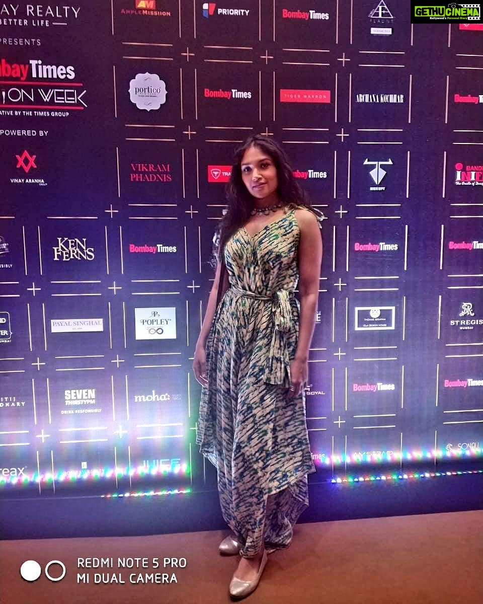 Shruti Bapna Instagram - 👧 #bombaytimesfashionweek #btfw #fashion #bombaytimesfashionweek2019 #bombaytimes #shrutibapna