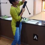 Shruti Bapna Instagram - Oh yeah! Don't mess with me 😀 #rifleshooting #guns #rifle #shooter #aim #seeker #meditative #range #10m #shrutibapna