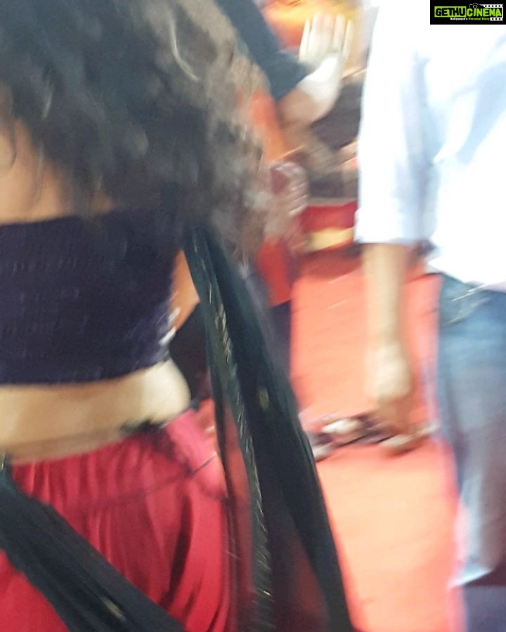Shruti Bapna Instagram - majja! marwari girl gujju swag 😄💃
