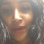 Shruti Bapna Instagram - #mood ☺️ nothing like old Hindi songs✨ To life ♥️ #shrutibapna