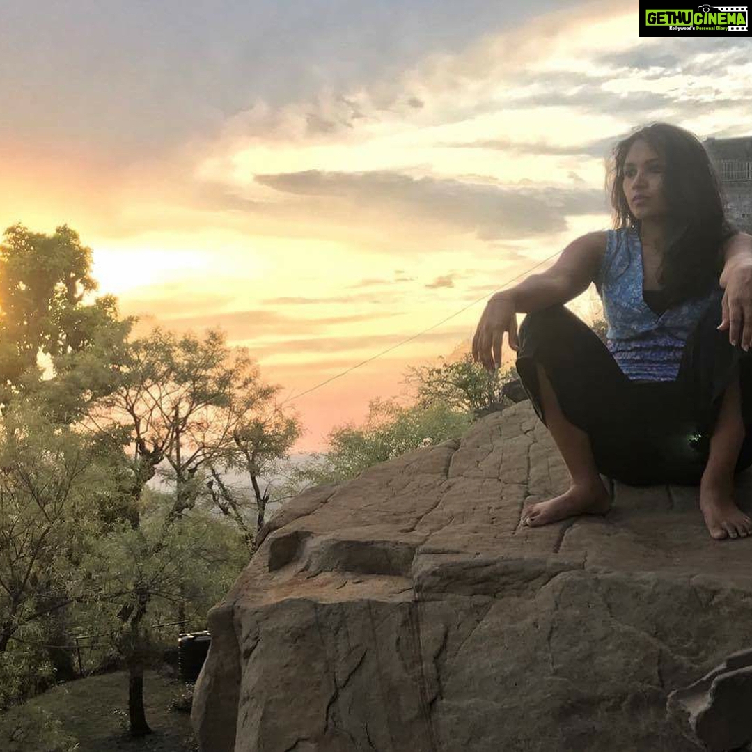 Shruti Bapna Instagram - Rock Cut Temple, Masrur