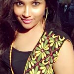 Shruti Bapna Instagram - Navratri spirit even while clubbing! My amdavaadi jacket ☺️ happy Navratri everyone! Haalo re 💃🏽