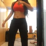Shruti Bapna Instagram - Learnt some basic level belly dancing ages ago...attempting some dance after recovering from a back injury...have to get stronger to dance again