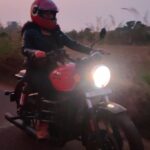Shruti Bapna Instagram - Suits me?😋 What do you think! Tell me what you ride in the comments 🏍️ . . . . . #royalenfield #royalenfieldindia #meteor350 #womanstyle #womanrider #bikergirls