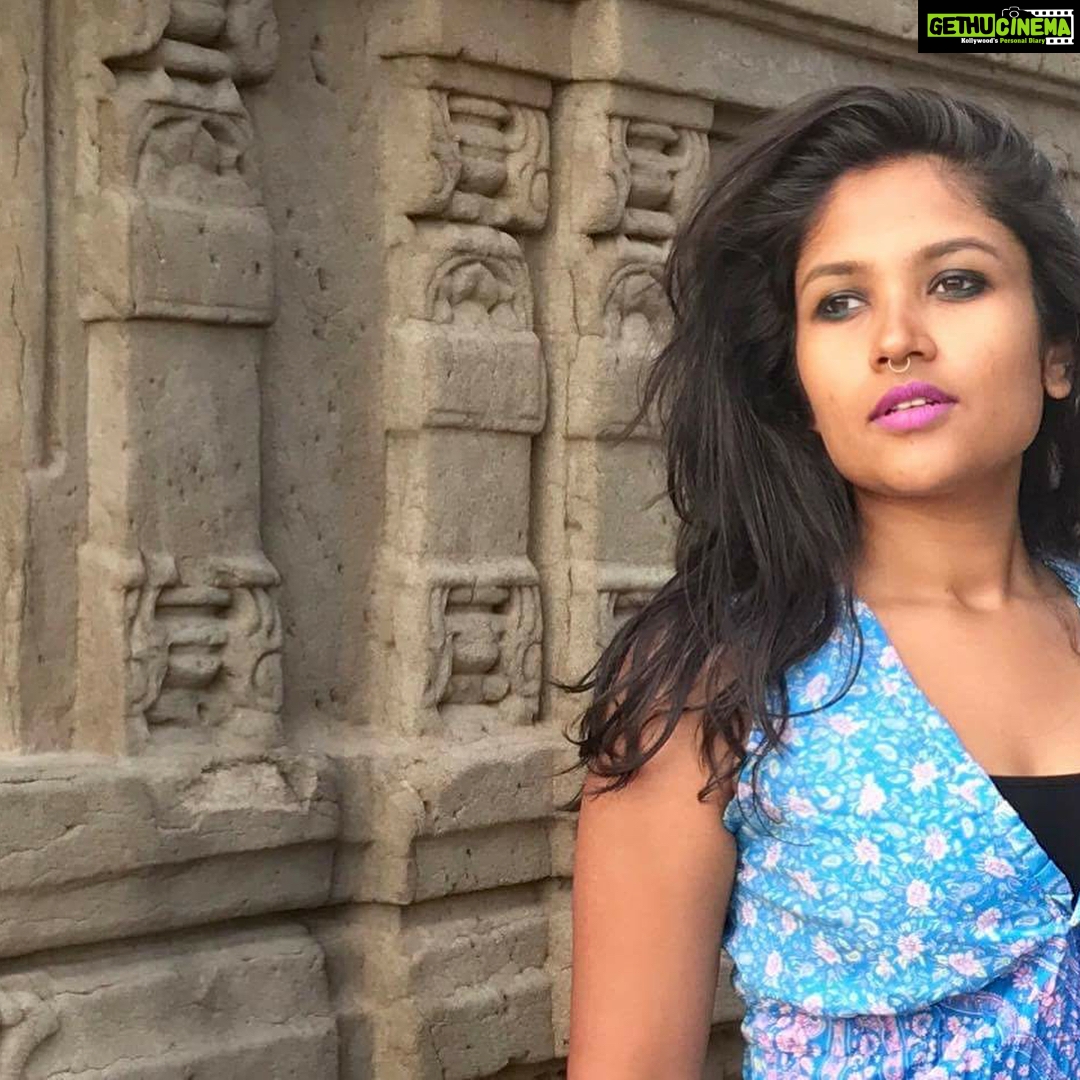 Shruti Bapna Instagram - Rock Cut Temple, Masrur