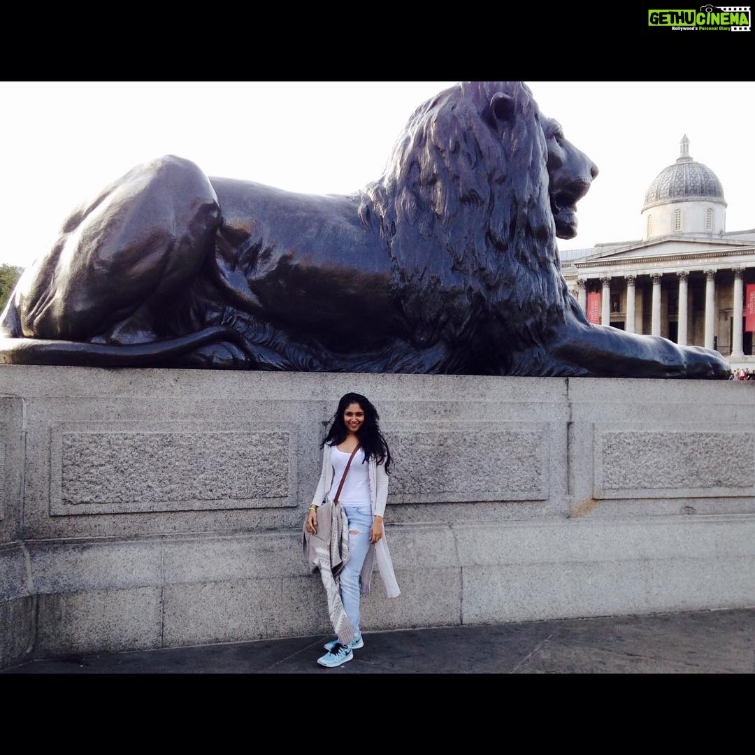 Shruti Bapna Instagram - For the record. cold eh?! Everything! London throwback