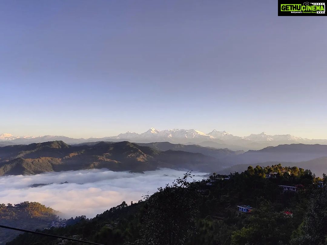 Shruti Bapna Instagram - !!!!! 😍🙏 . . . . . #mountains #indiatravel #himalayas #devbhoomi #uttarakhand Devbhoomi Uttarakhand